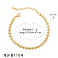Detalle de pulsera de cadena con eslabones de corazón en acero inoxidable dorado y cierre - Pulsera De Cadena De Eslabones De Corazón Hueco (NB-B1194)