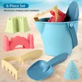 Set da spiaggia per bambini da 6 pezzi con secchiello blu, paletta e stampini - Secchiello da Spiaggia Blu Set da 6 Pezzi (Forma e Colori Casuali)