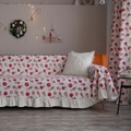Funda de sofá navideña con motivos festivos rojos y elegante borde de volantes beige - 180*180 / Caramelos Rojos Con Volantes