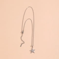 Collar con colgante de estrella de mar plateada con circonitas en fondo rosa - Colgante de Estrella de Mar / Cadena de Clavícula de Estrella de Mar Plata