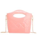 Mini borsa a secchiello rosa in PVC con motivo trapuntato e tracolla a catena dorata - Rosa