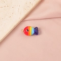 Macro-detail van handgeschilderde glazen clownvis hanger met gouden lussen - Regenboogvis Dubbele Lussen (2#) / Goud