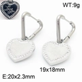 Orecchini a cuore argento con cristalli e incisione Love You per donna alla moda - Orecchini / Argento
