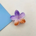 Frangipani hair claw clip with purple and orange gradient in translucent resin - Frangipani Hair Clip / 4x3.6x2.6CM / Purple and Tangerine Gradient