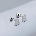 Orecchino a perno in acciaio inossidabile argento con lettera B e chiusura a sfera - Lettera B (T55662) / Argento