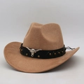 Brown western cowboy felt hat with silver bull head buckle and black leather band - Bull Head Belt Buckle Decor / Camel