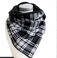 Thick black and white checkered scarf with button detail on a display mannequin - 150*75cm / Black White Plaid Button (Image 54)