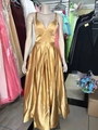 US size 12 (L) / Gold