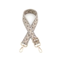 Détail de la bandoulière réglable à motif losanges avec mousquetons en métal doré - Quincaillerie Dorée / Kaki Beige Foncé
