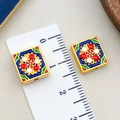 Perline quadrate in smalto dorato con motivo a loto blu e misura della taglia di 1,2 cm - Distanziatore fiore quadrato a doppia faccia blu rosso 11x11mm