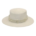 Détail du chapeau de paille à haut plat avec élégantes décorations de perles - M (56-58cm) / Blanc pur