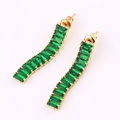 Elegantes pendientes de borla dorados con cristales verde esmeralda corte baguette - Verde