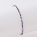 Elegantes silbernes Tennisarmband mit lila Zirkonia-Steinen in einer Krallenfassung - Silberfarben Violetter Zirkonia