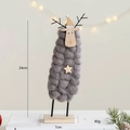 Décoration de Noël nordique en feutre de laine gris avec socle en bois et renne - Style R - Figurine Tricotée Grise (Hauteur 24cm)