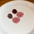 Close-up of French style earrings with red and translucent purple round resin pendants - 17# Wine Red Round Pink Resin Vintage Earrings (Silver Earring Post)