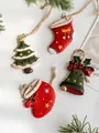 4er-Set Vintage Weihnachtsanhänger aus Harz mit Glocken, Stiefeln und Baum-Motiven - Vielfalt Formen Kollektion A