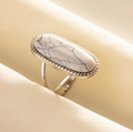Vintage 304 stainless steel adjustable ring with oval white marble stone inlay - Silver-White Howlite