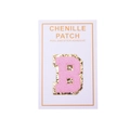 Detailaufnahme von Chenille-Buchstaben B Patch in Rosa mit goldenem Glitzer und Klebeband - Buchstabe B / Rosa