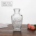 Transparent engraved glass vase with star patterns, height 12.7cm and diameter 6.4cm - Small Square Diamond