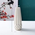 White geometric ceramic vase with ribbed texture 18cm height and 3.3cm opening - Smooth Pineapple Shape (18cm)