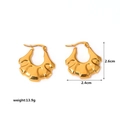 Golden stainless steel hoop earrings with shell texture and metallic finish, 2.6cm height - Shell Pleated Texture Earrings