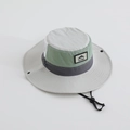 Dettaglio cappello sole per bambini con mesh traspirante bianco e toppa logo montagna - 55cm (6-12 Anni) / Verde