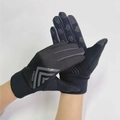 Dark thermal sports gloves with anti-slip palm patterns and touchscreen finger tips - One Size / Black Grey Sport Anti-slip