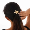 Elastico per capelli con fiore dorato a cinque petali e perla su nastro nero - Fiore / Fiore Dorato