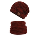Winter Set Strickmütze und Schal in Burgund-Schwarz meliert mit Sport Leder-Aufnäher - Burgunderrot