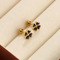 Boucles d'oreilles trèfle en acier titane doré avec insert noir et fermoir à vis - Trèfle en Émail Noir