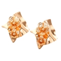 Orecchini a fiore dorati geometrici eleganti con petali 3D e finitura martellata - Oro