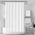Detailansicht wasserdichter weißer PEVA-Duschvorhang mit Metallringen über einer Badewanne - 90*180 / Weiß