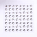 Adesivi di strass in acrilico argento a forma di cuore su uno sfondo bianco semplice - 6mm Bianco Cuore