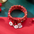 Dreilagiges rotes Perlenarmband mit Weihnachtsmann, Rentier und Schneemann-Anhängern - 3er-Set Rote Perlen Weihnachtsmann Rentier Schneemann