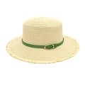 Cappello di paglia a testa piatta crema con cinturino verde e tesa frangiata - M (56-58cm) / Beige