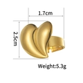 Detail view of 18K gold irregular heart ring showing size 1.7cm by 2.5cm and 5.3g weight - Polished Simple Heart JZR774
