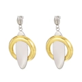 Pendientes de margaritas de moda en oro y plata bicolor con diseño geométrico moderno - Estilo geométrico ovalado bicolor dorado y plateado (KE23598-D) / Oro y Plata