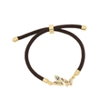 Bracciale intrecciato marrone regolabile con farfalle dorate e pietre preziose colorate - Ciondolo Doppia Farfalla Gemma Colorata (Marrone)