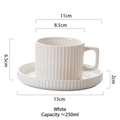 Set tazzina e piattino in ceramica bianca minimalista con trama a righe verticali 250ml - 250ML / Bianco
