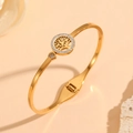 Detalle del brazalete Árbol de la Vida bañado en oro 18K con circonitas brillantes - Estilo de Un Árbol de la Vida con Diamantes de Imitación (H219)