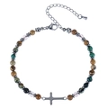 Dettaglio del bracciale di perline con pietre naturali, croce e catena estensibile - Pendaglio Croce 4mm Perline In Pietra Colorata