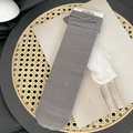 Chaussettes hautes grises en dentelle avec motifs géométriques et bordures volantées - Taille unique / Gris