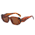 Retro tortoise square frame sunglasses with thick leopard print temples and brown lenses - Tortoiseshell Frame Tea Lens