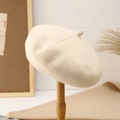 Classic cream knitted beret hat for women with elegant retro design and breathable texture - M (56-58cm) / White