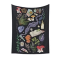 Detail eines böhmischen Wandteppichs mit Pilzen, Tarot-Sonnenkarte und mystischen Elementen - 73X95CM / Hexerei Botanik Tarot (GT220202-1)