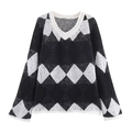 Black and white diamond pattern knit sweater with sequin details and V-neckline - S / Tops / Black and White