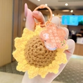 Handgehäkelter Sonnenblumen Schlüsselanhänger mit orangefarbenem Ring und Hasenanhänger - Mondfest Thema (Derselbe Mond)
