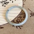 Bracelet en jade élégant avec des textures grises sur un éventail chinois traditionnel - Gris Estompé (13#)