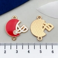 Pendentifs casque de football américain en alliage doré avec émail rouge pour bijoux - Red Dual-loop Helmet (21722)