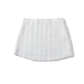 Detailaufnahme des weißen Tweed-Minirocks mit strukturierter Webart und Eleganz - S / Weißer Rock